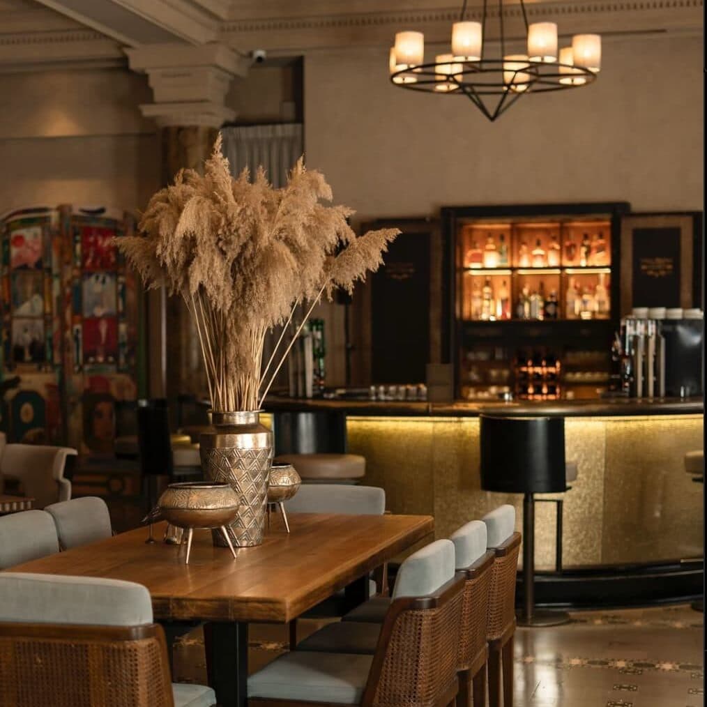 istanbulun en iyi viski barlari bank otel 01 edited 1