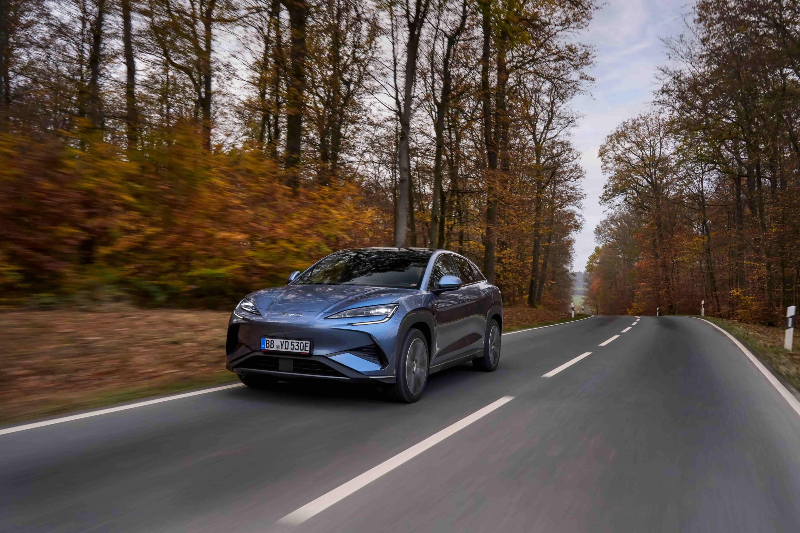2025 yilinda satisa cikacak otomobiller BYD SEALION 7 1