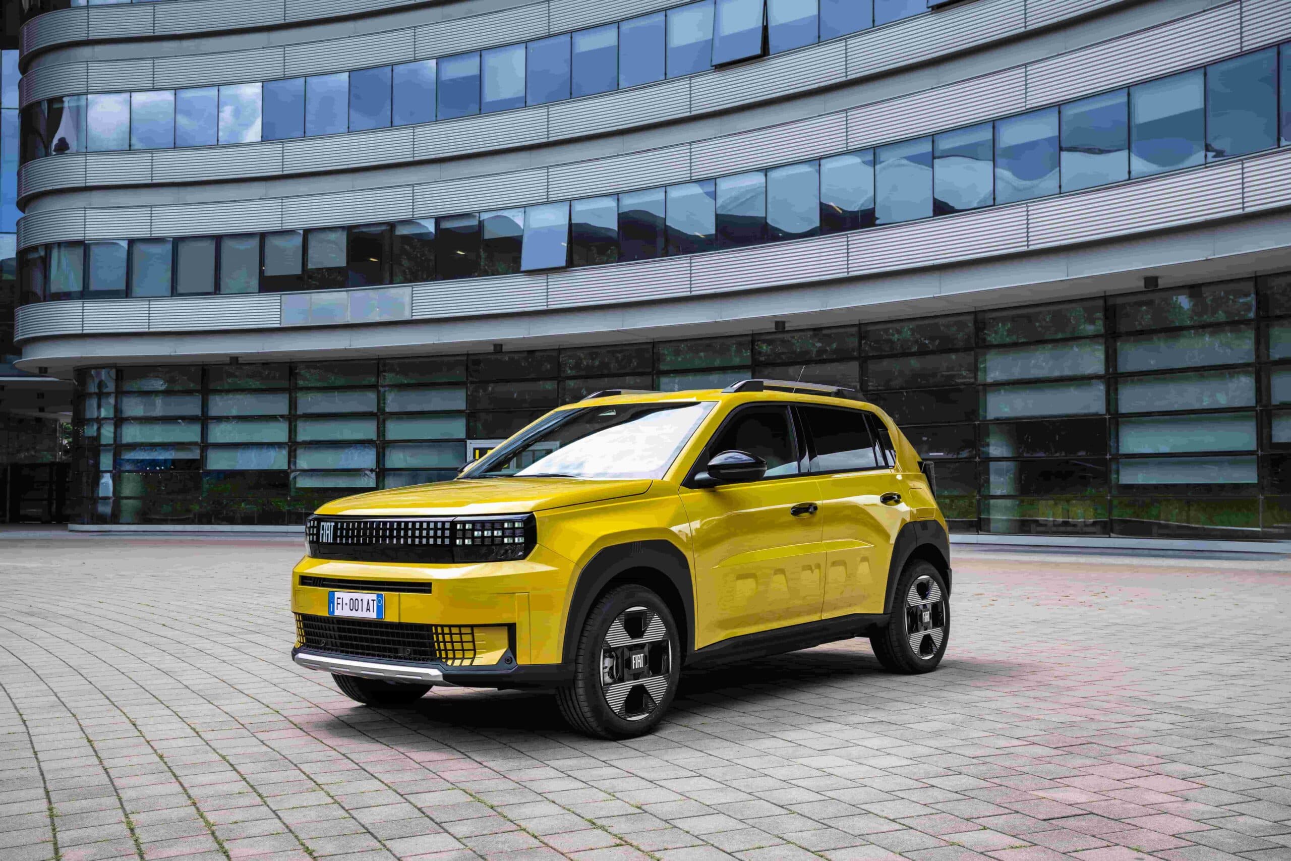 2025 yilinda satisa cikacak otomobiller Fiat Grande Panda