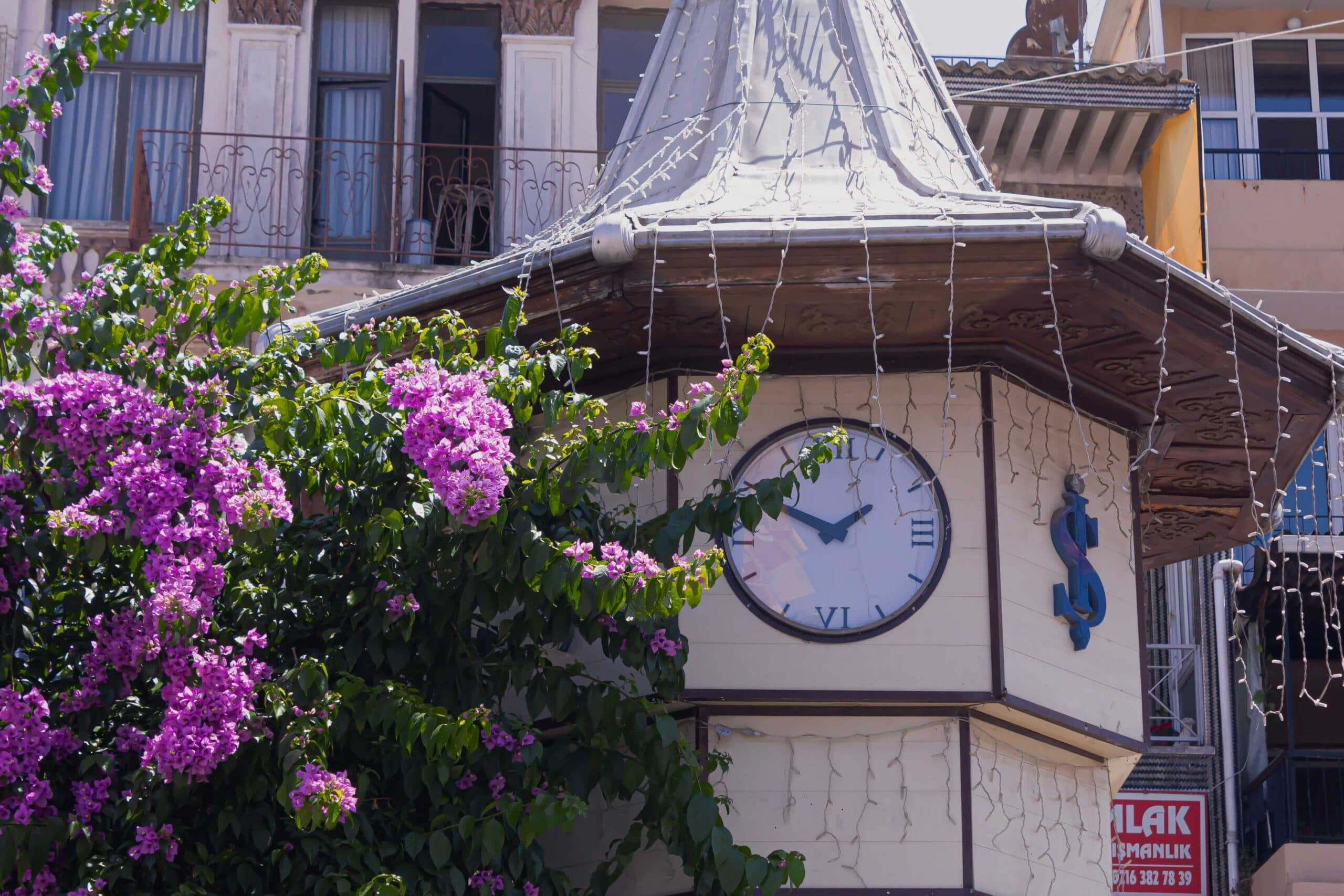 İstanbul’un Saat Kuleleri