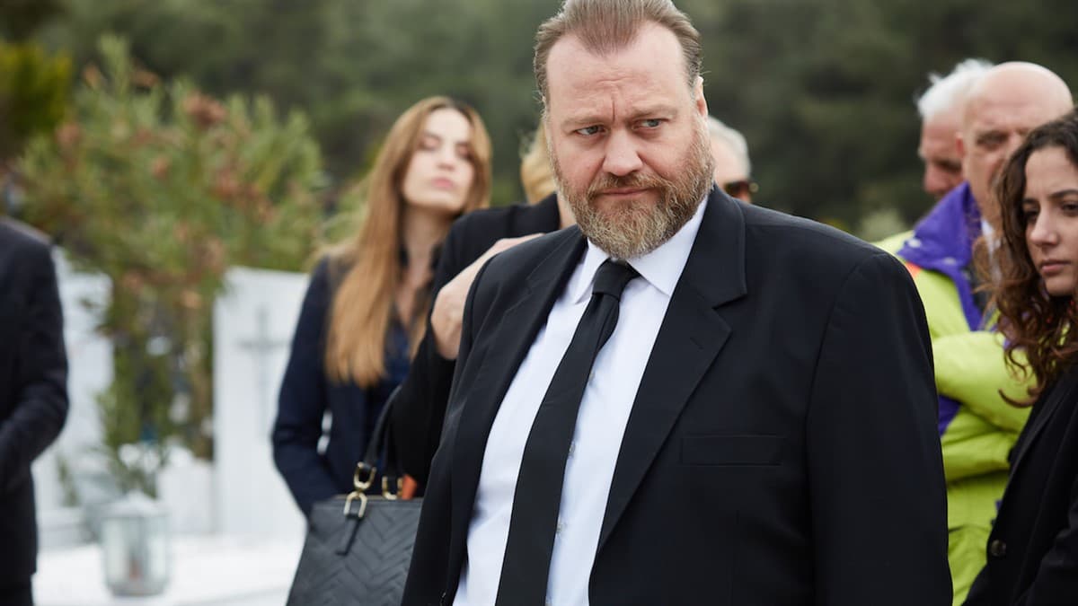 Kostas Dizi