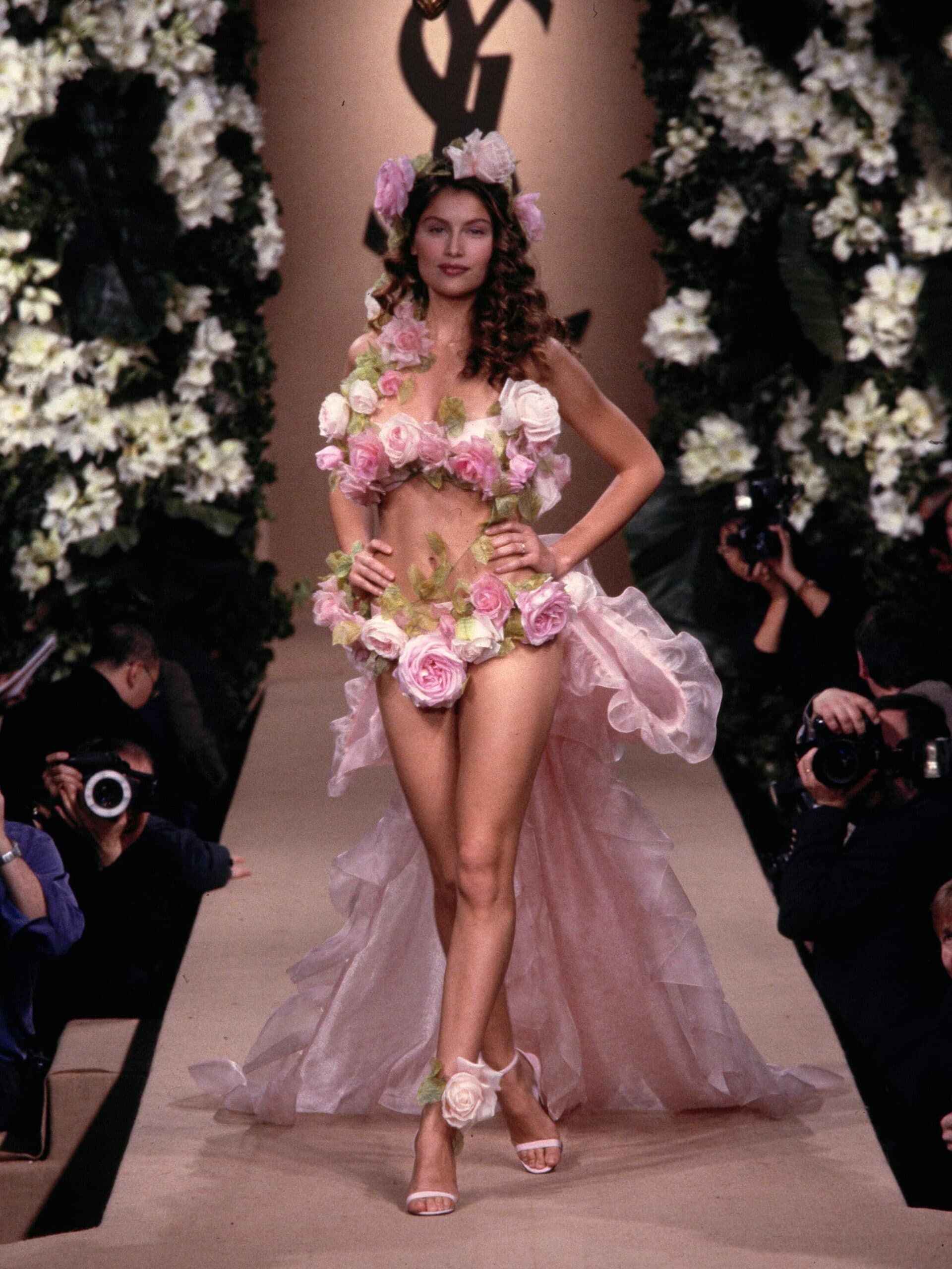 Yves Saint Laurentin Cicekleri c Guy Marineau edited