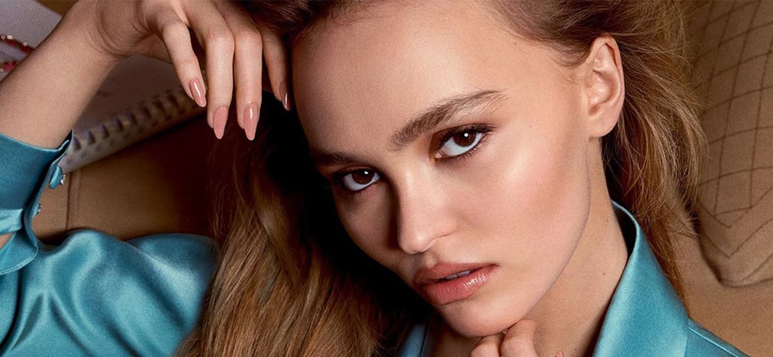 Zamansız Güzellik Trendi: Nude Rujlar