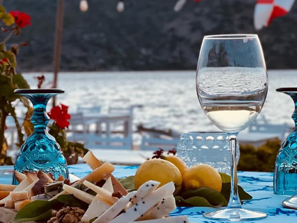 Tekneyle Gidebileceginiz 10 Restoran Bozburun