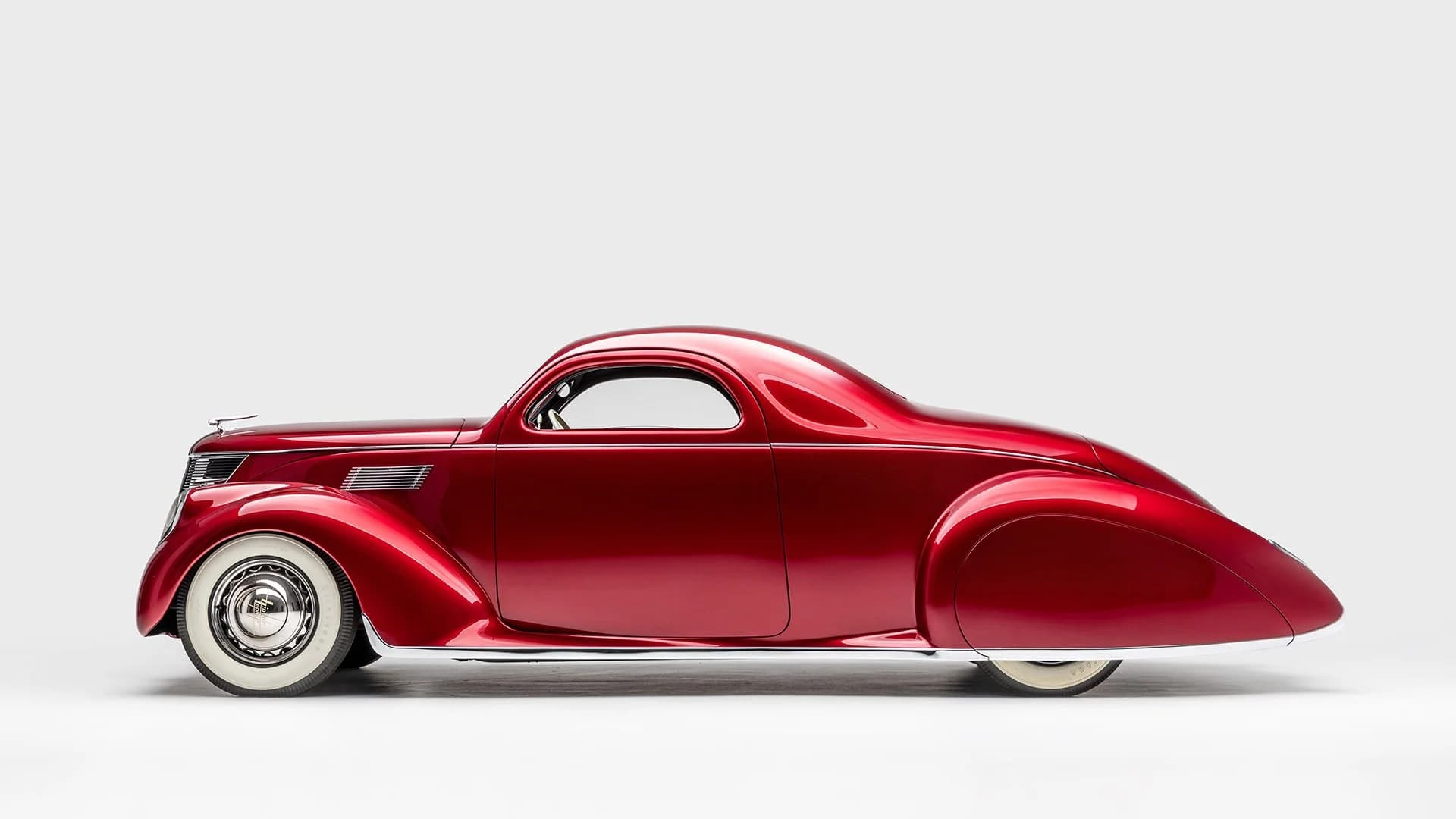 1937 Lincoln Zyphyr