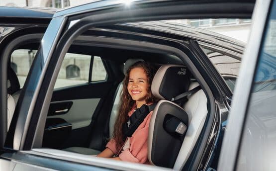 cocuklar icin en guvenli otomobiller britax