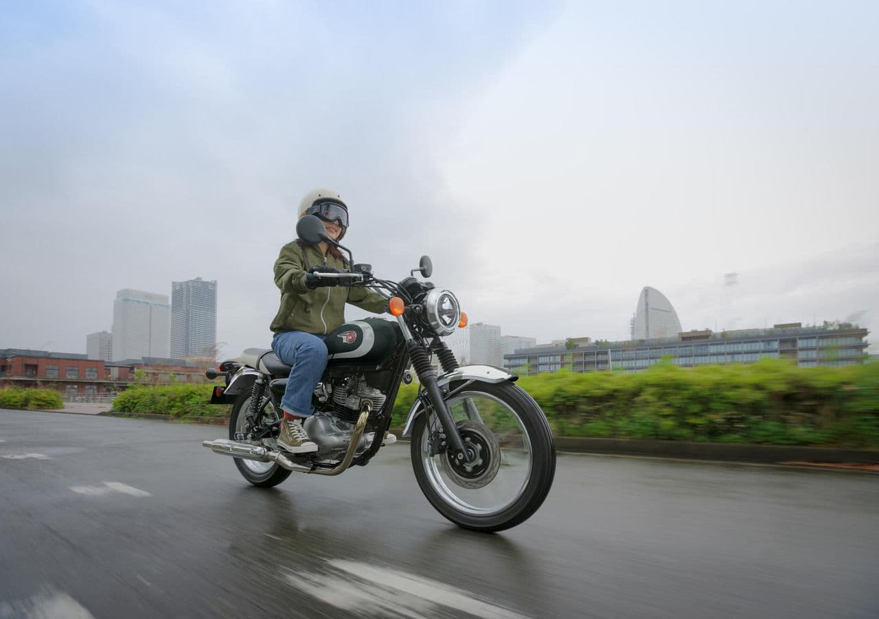 Kawasaki W230