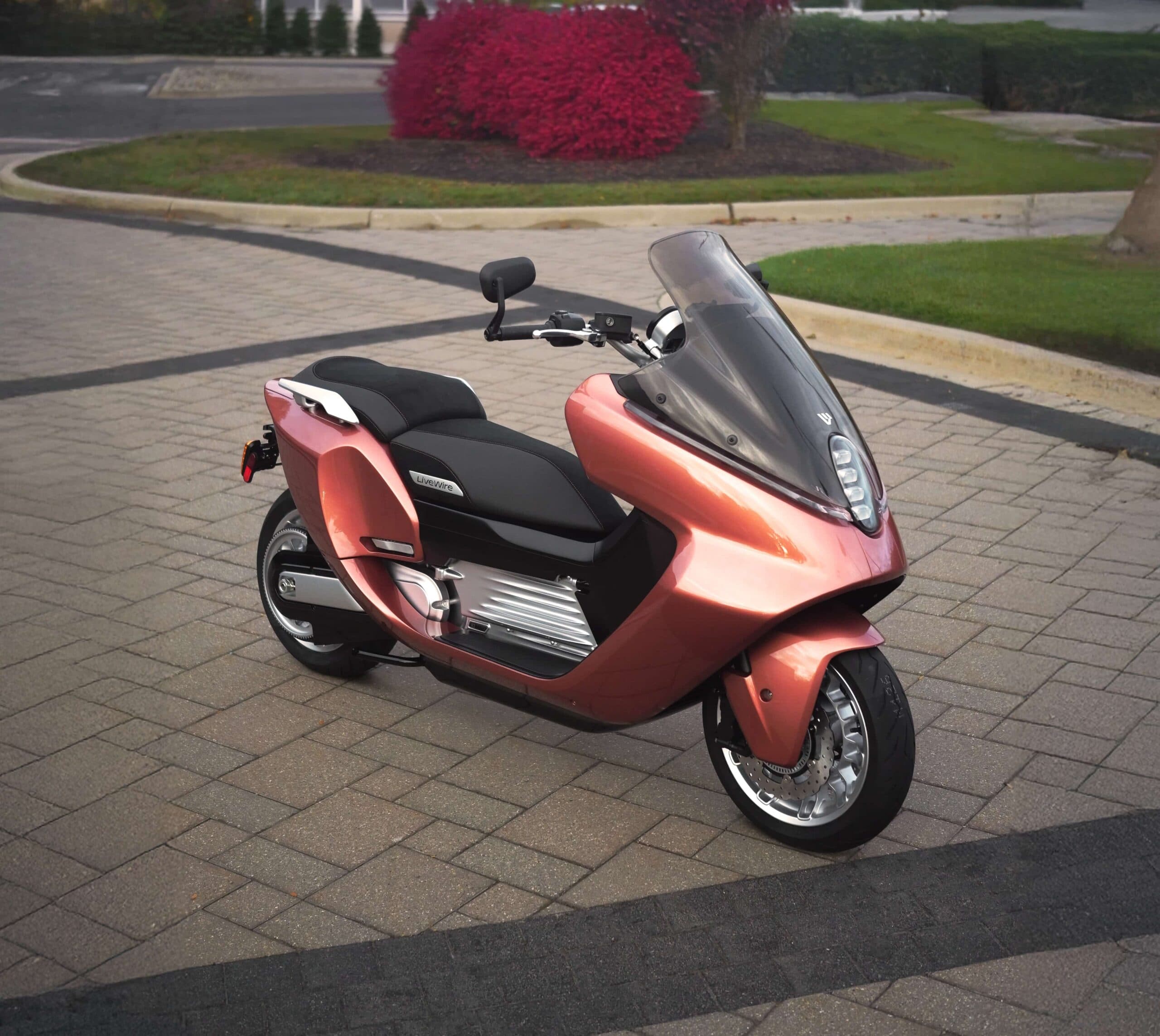 S2 Maxi Scooter