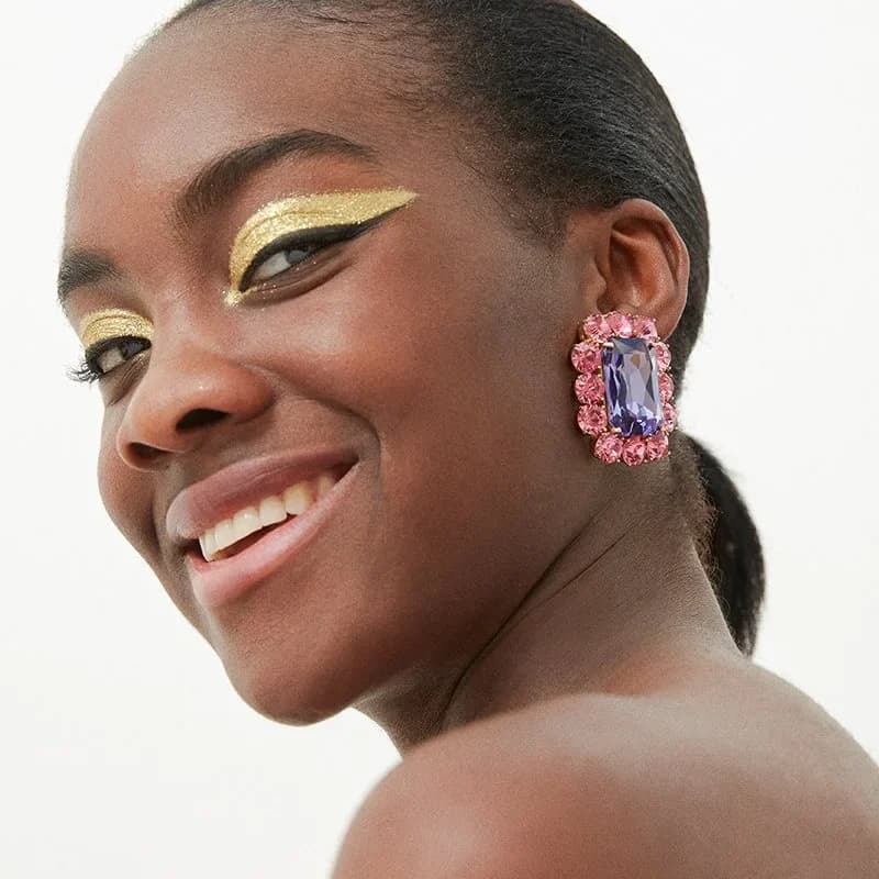ninon square earrings1 ad711753 0b20 4b12 94b1 6f67ba22f358 edited