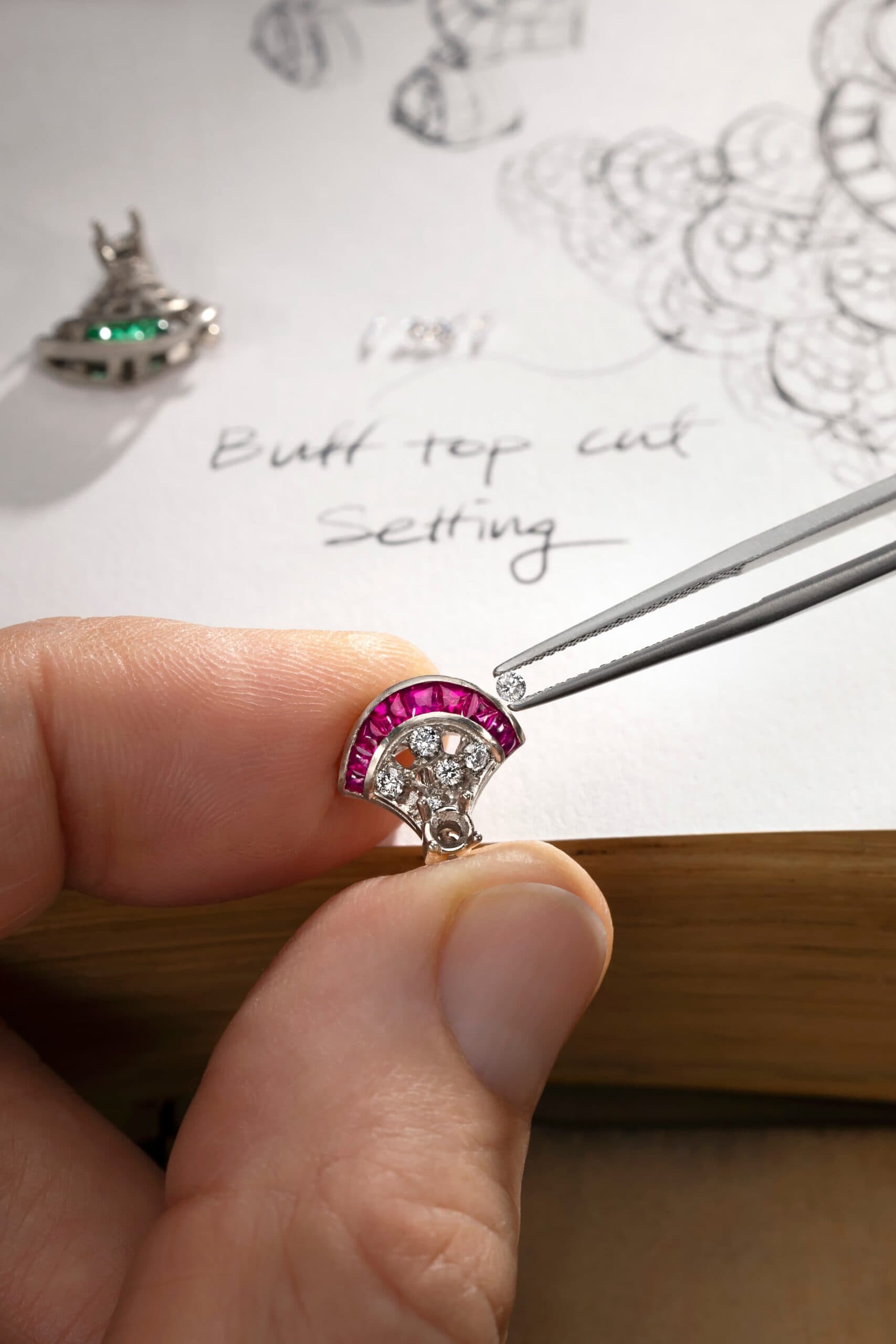 Bvlgari 2026 Pavone Bracelet HJW 104164 Craft 003 1