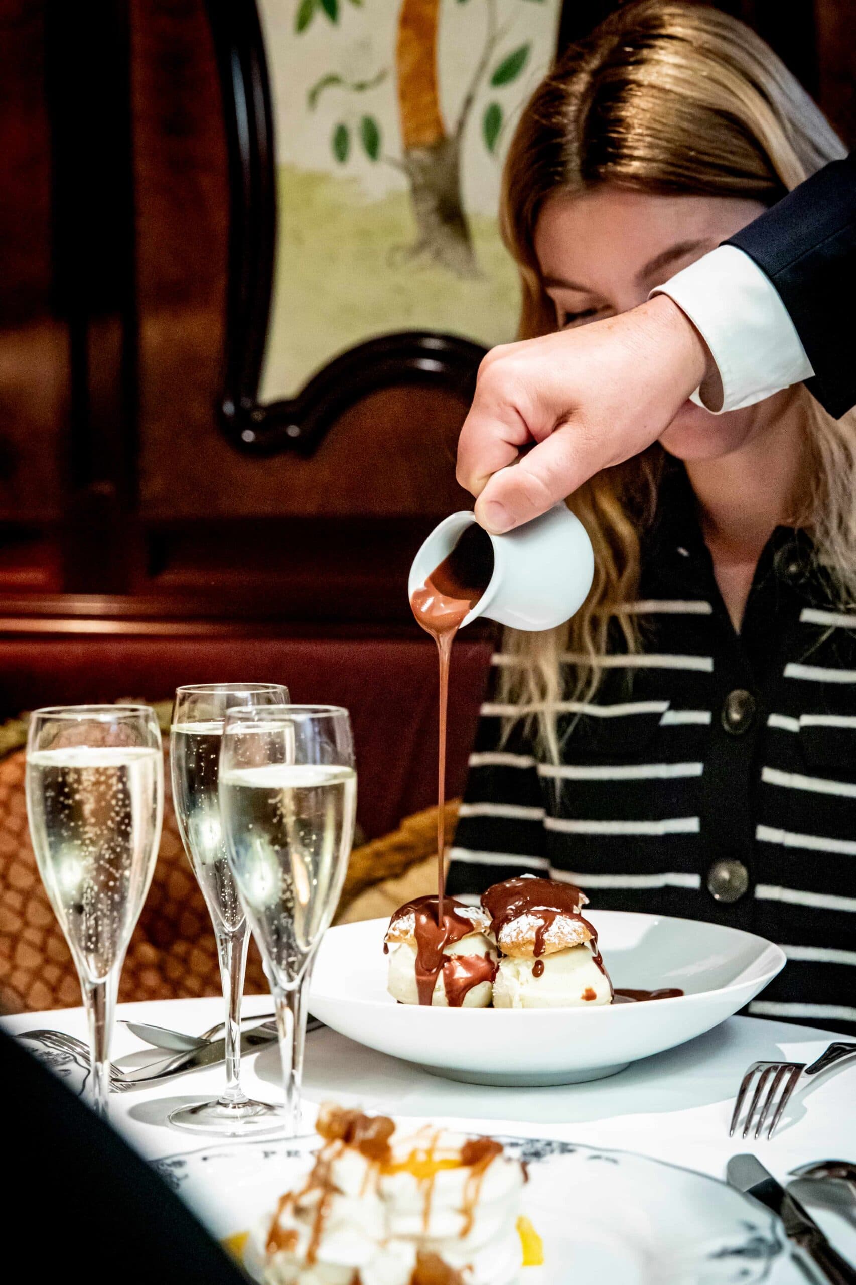 dunyanin en eski kafeleri Le Procope 2