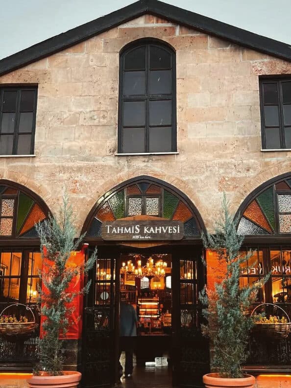 dunyanin en eski kafeleri tahmis kahvesi 2 edited