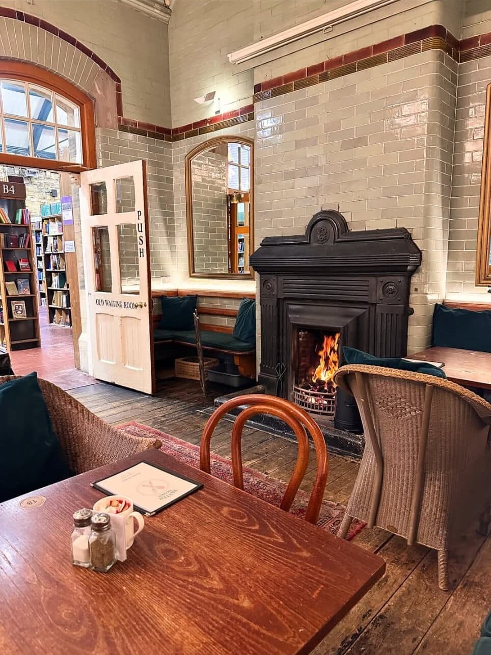 dunyanin en guzel kitap kafeleri barter 02 edited