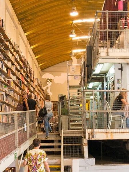 dunyanin en guzel kitap kafeleri le davagar 02 edited 1