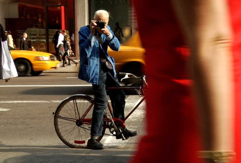 moda dunyasini anlatan filmler Bill Cunningham web