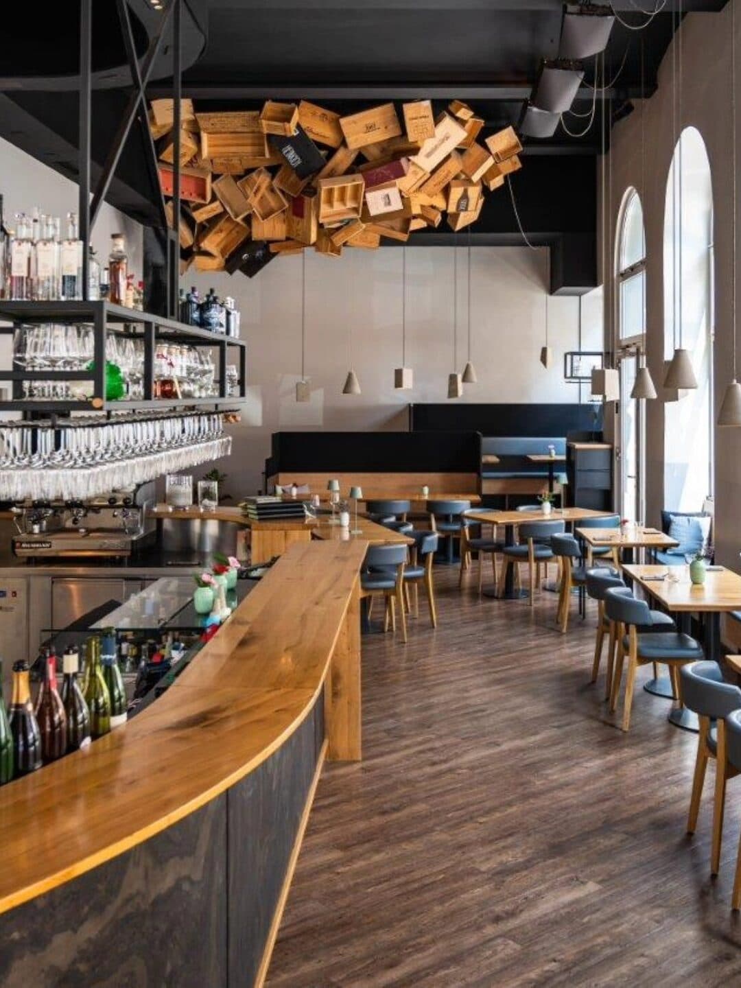 viyananin one cikan restoranlari heunisch 01 edited