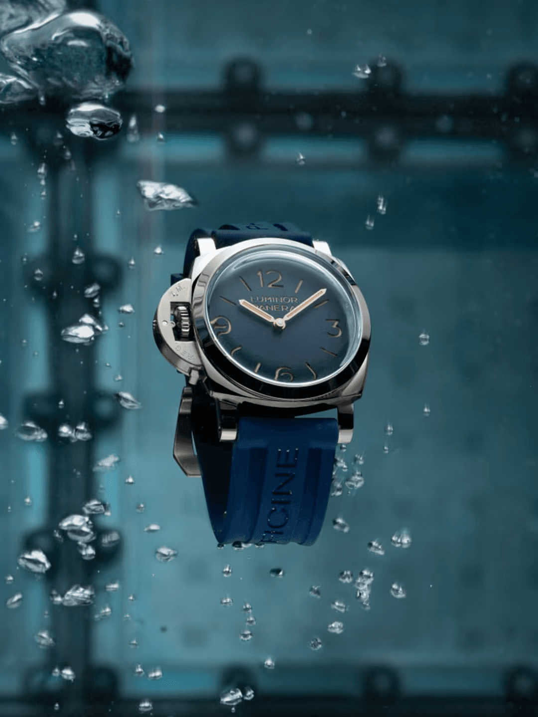 Panerai Unveils New PAM01731 and PAM01732