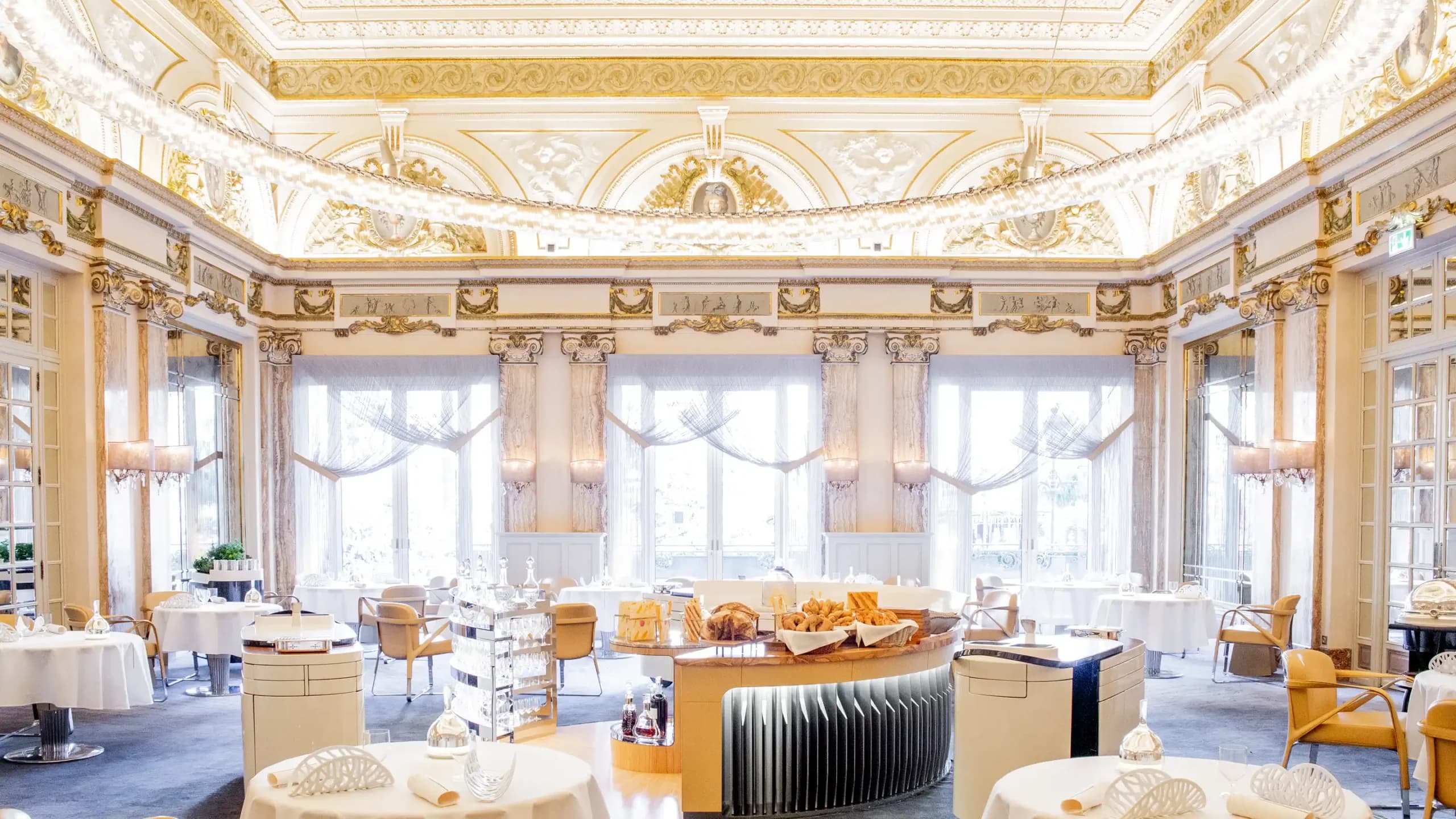monako rehberi 5 etoiles restaurant louis xv 2018 0001