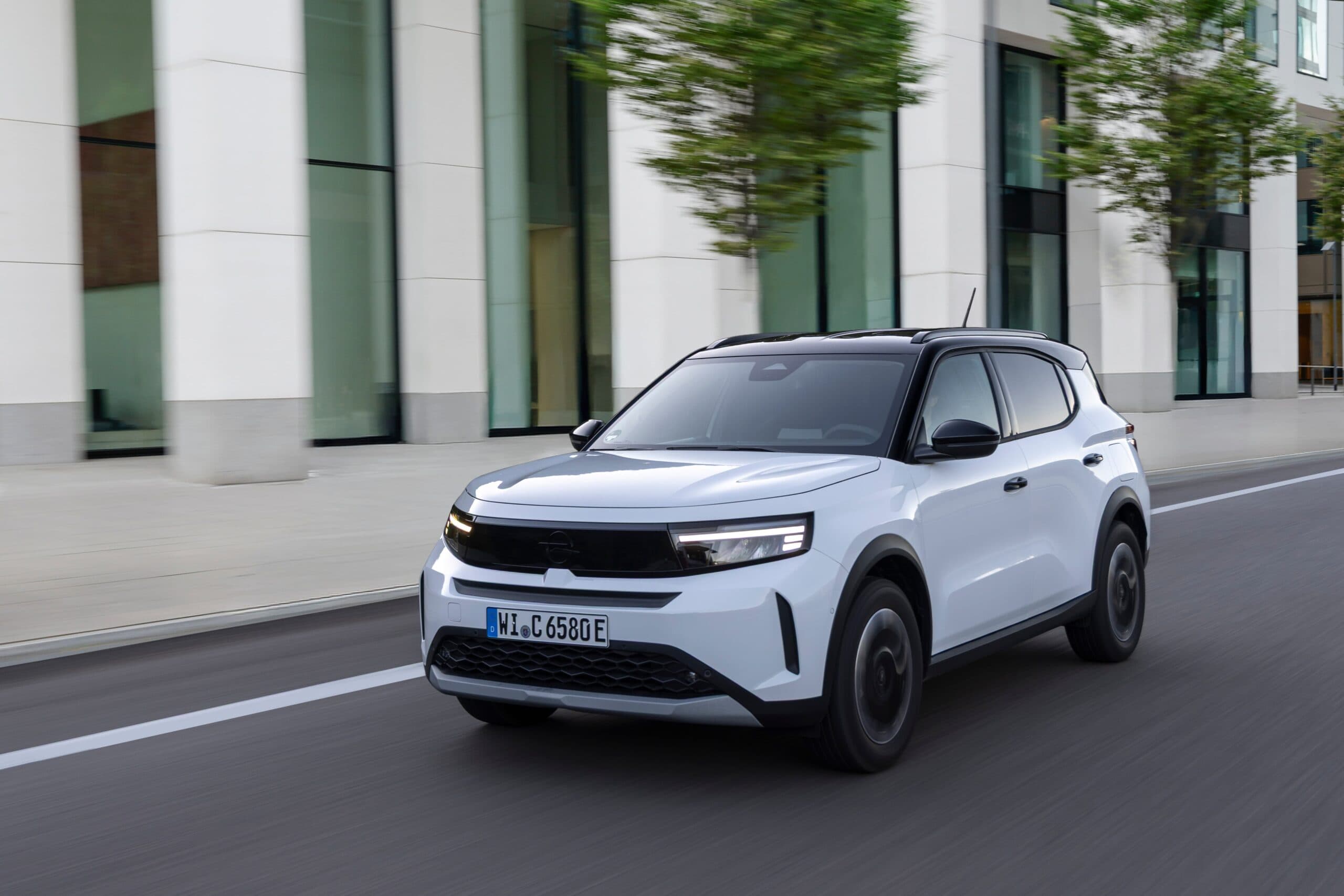 2 Milyon Alti Otomobiller Opel Frontera Electric