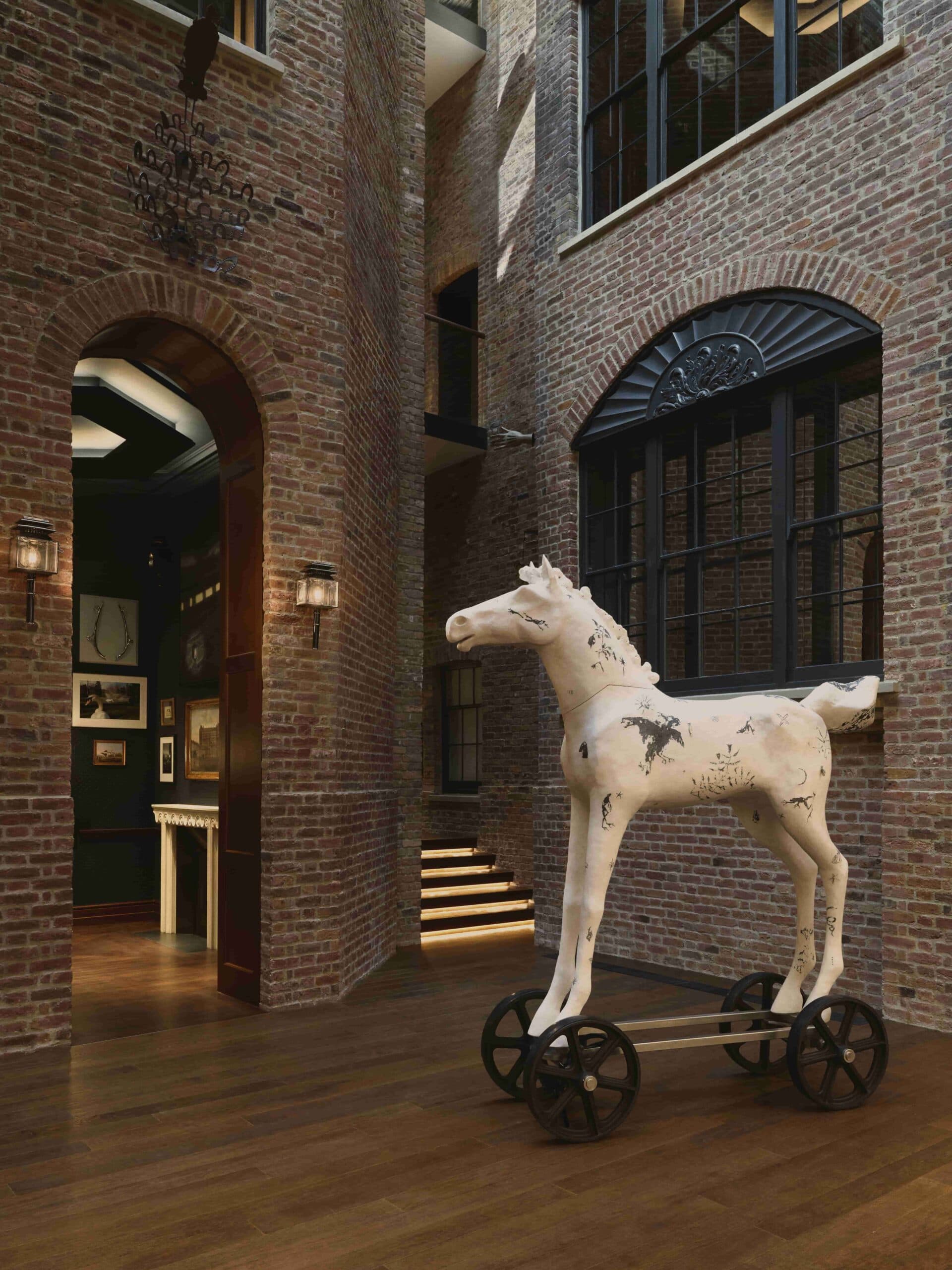 Maison Bond Street Hermes 166nbs Valerie Sadoun 7 1
