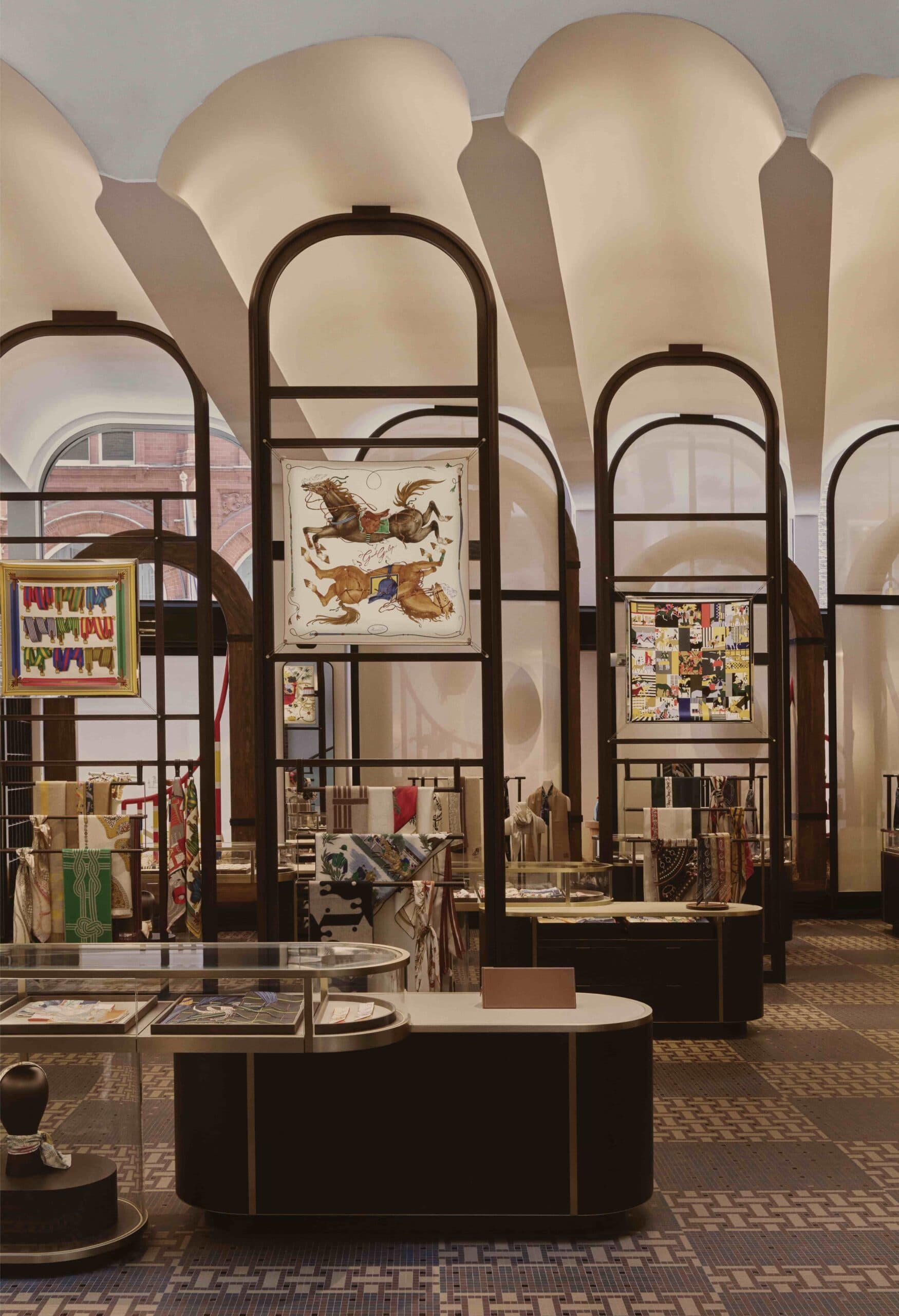 Maison Bond Street Hermes 166nbs Valerie Sadoun 9 1
