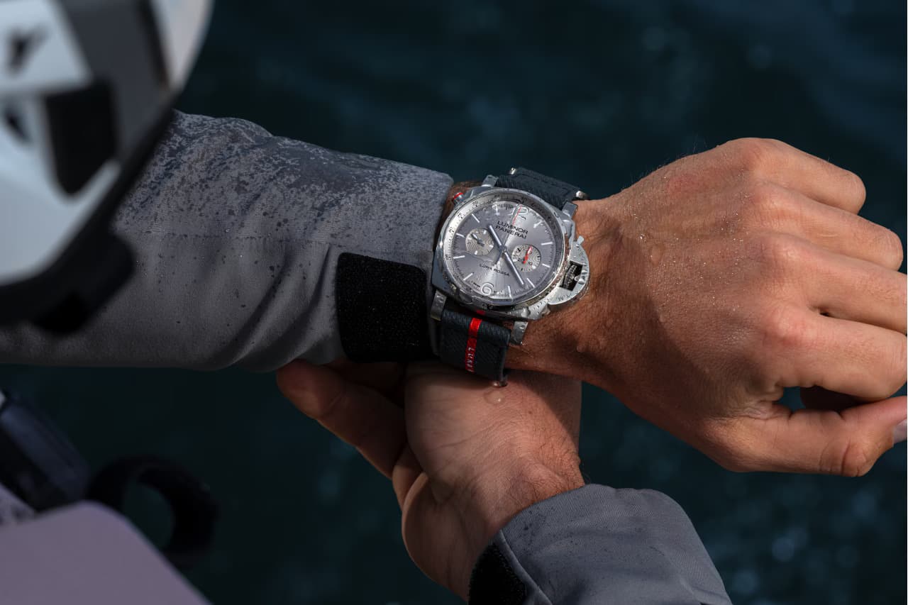 Panerai’dan İki Yeni Luminor Luna Rossa