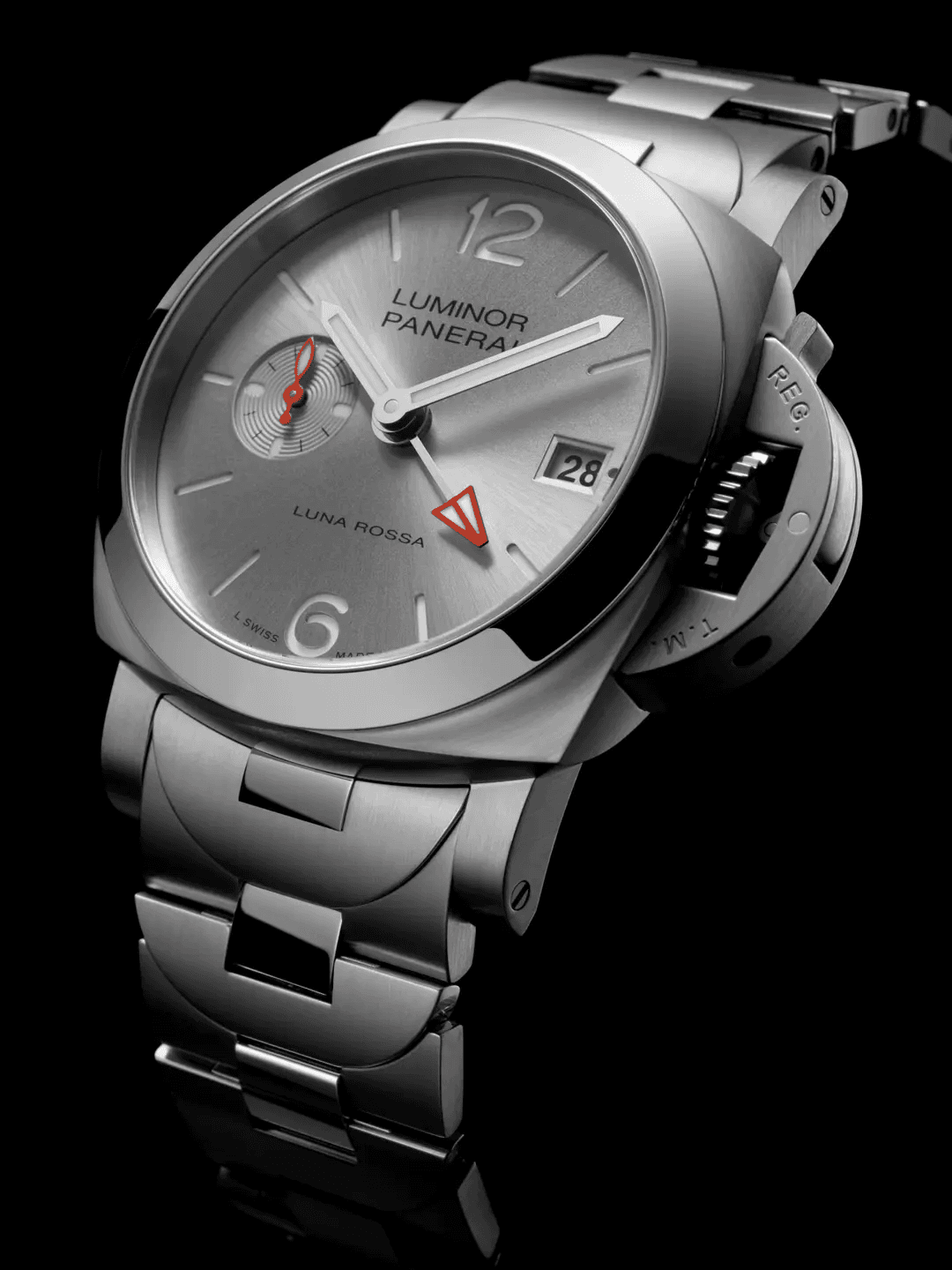 Panerai Introduces Two New Luminor Luna Rossa Models