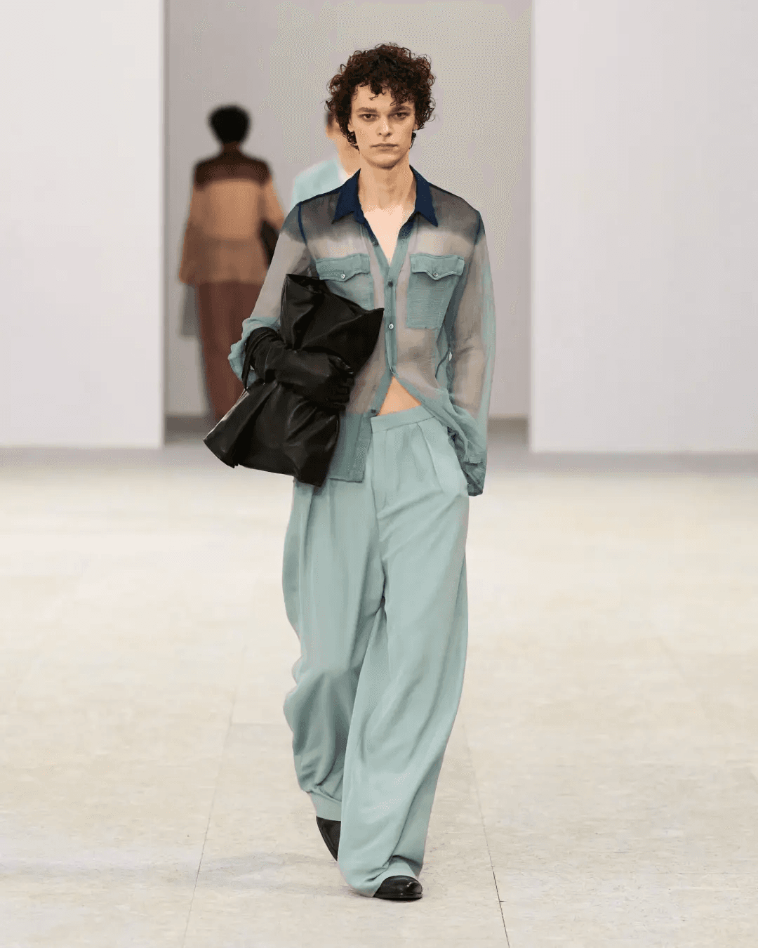 Paris Men’s Fashion Week Spring/Summer 2027: A Season Defined by Lightness, New Voices and Character