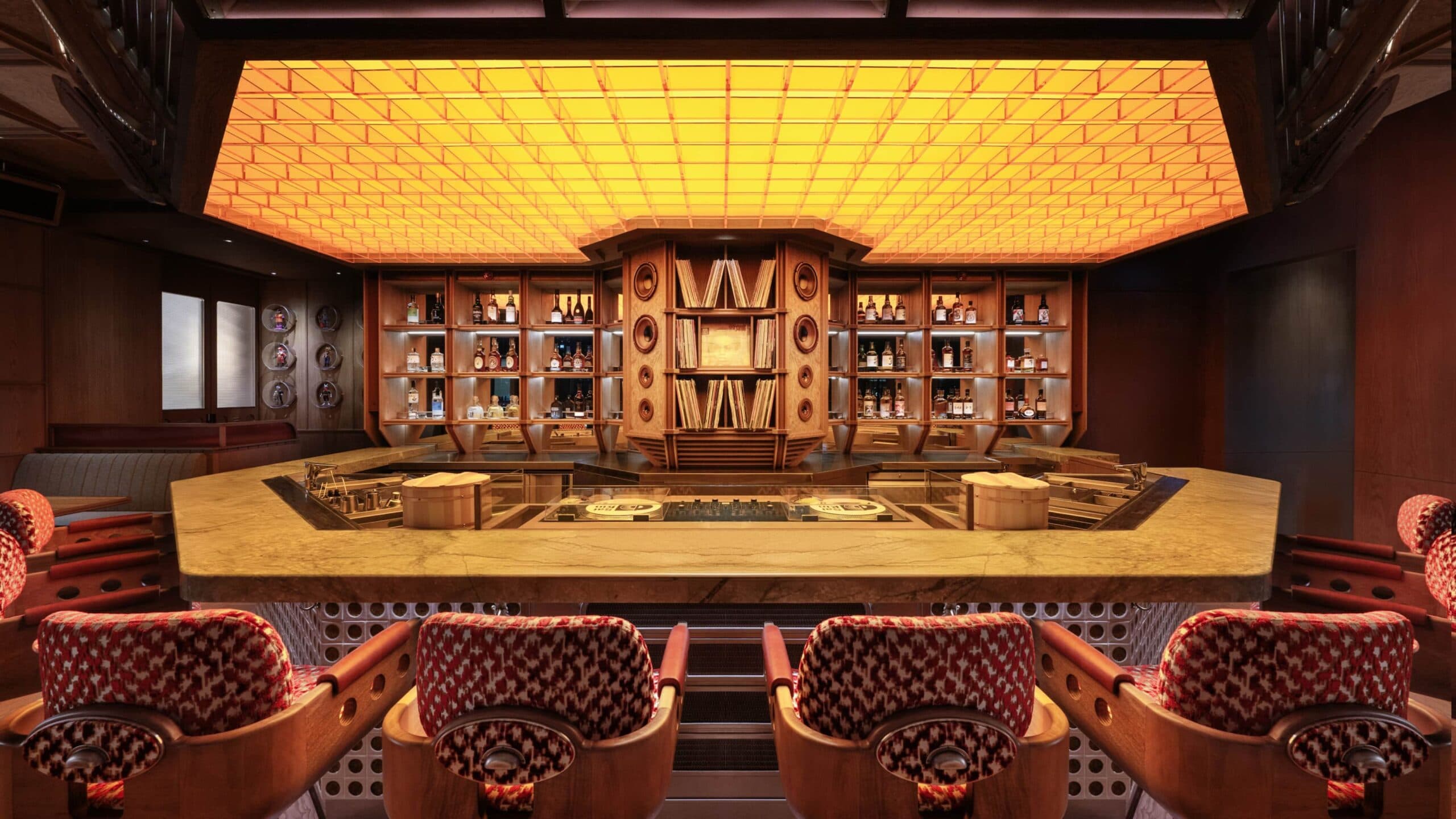 Abu Dhabi - Bar & Gece Hayatı