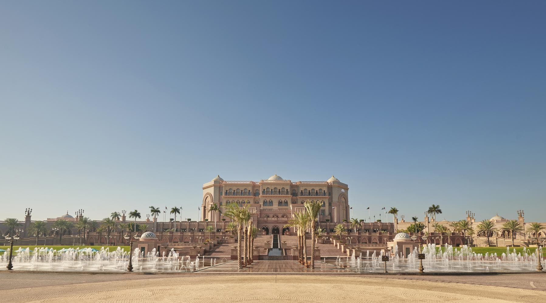 Abu Dhabi - Oteller