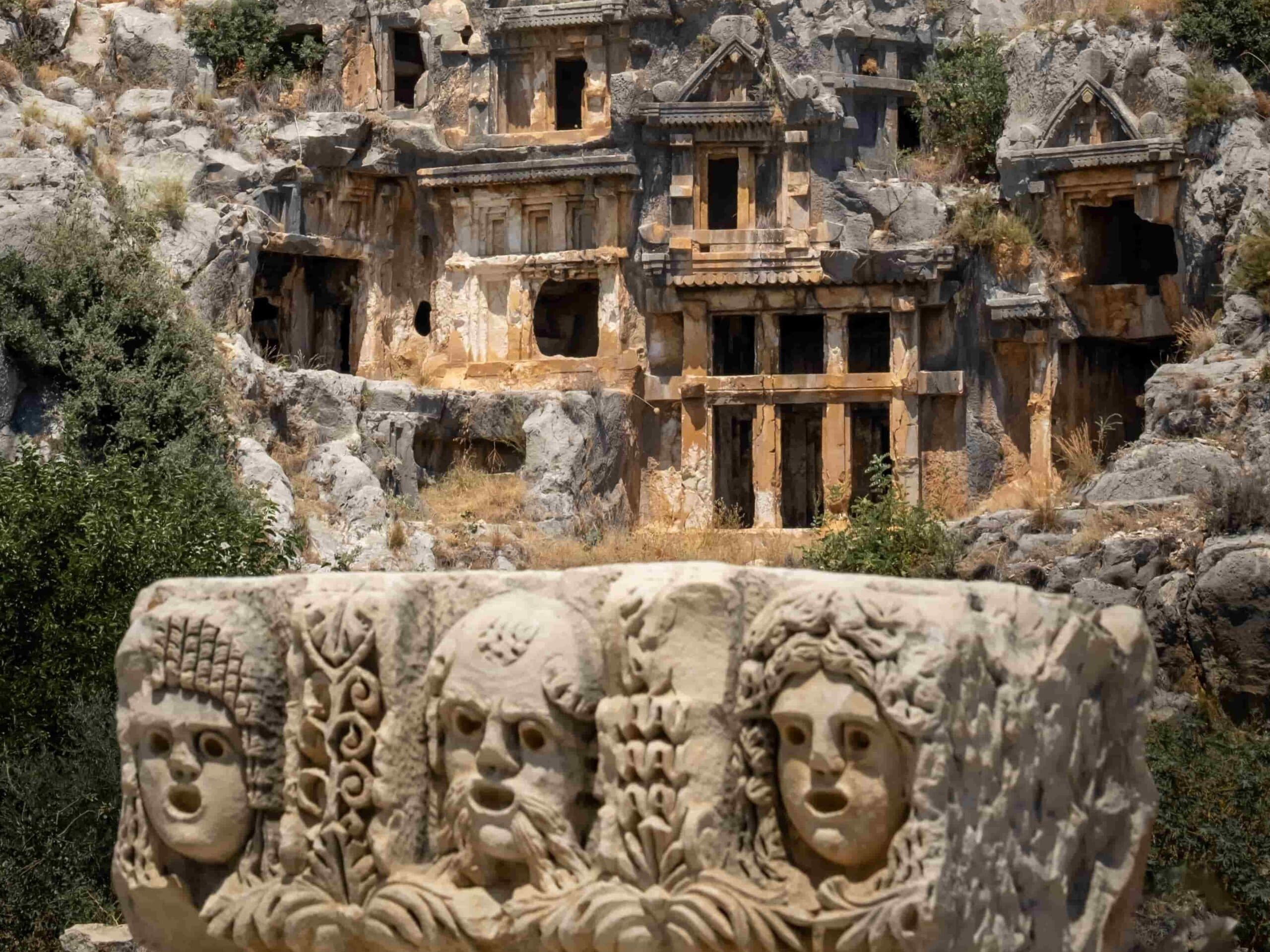 Myra 02