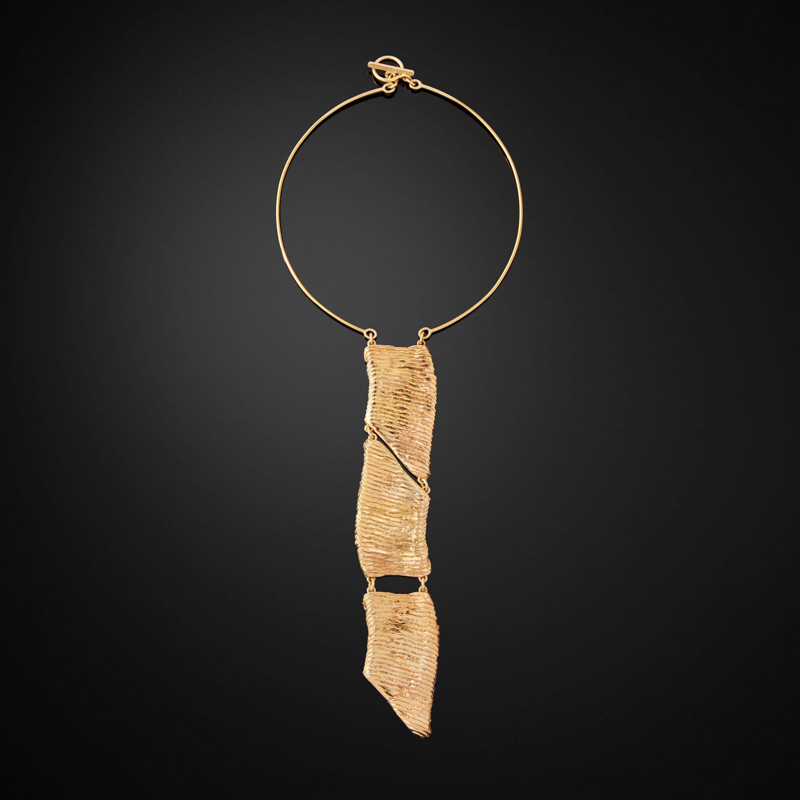 Liliane Lijn Fossil Necklace B Gold 2025 Electroformed 18 Kt Gold Plated Necklace Necklace Length 33 Cm Fossil 19 X 4 Cm Edition 1 Of 3 İnitialled Dated 2025 And Numbered Signed