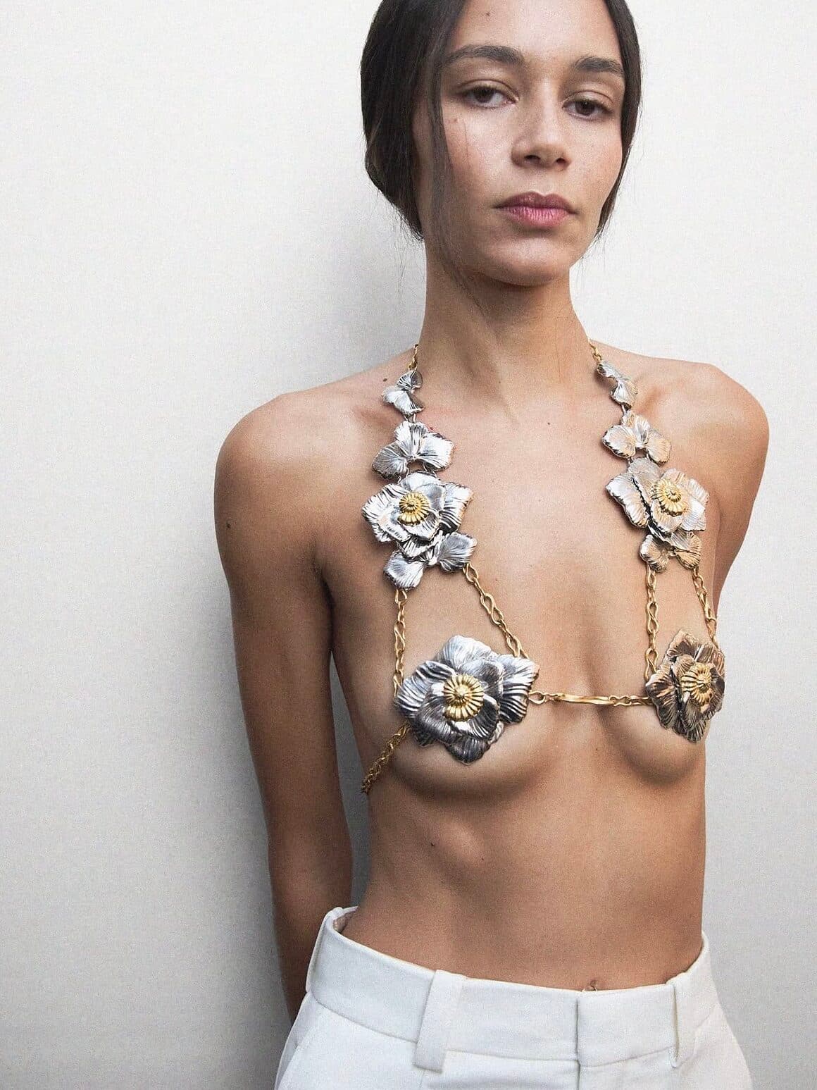 Chloe Backstage