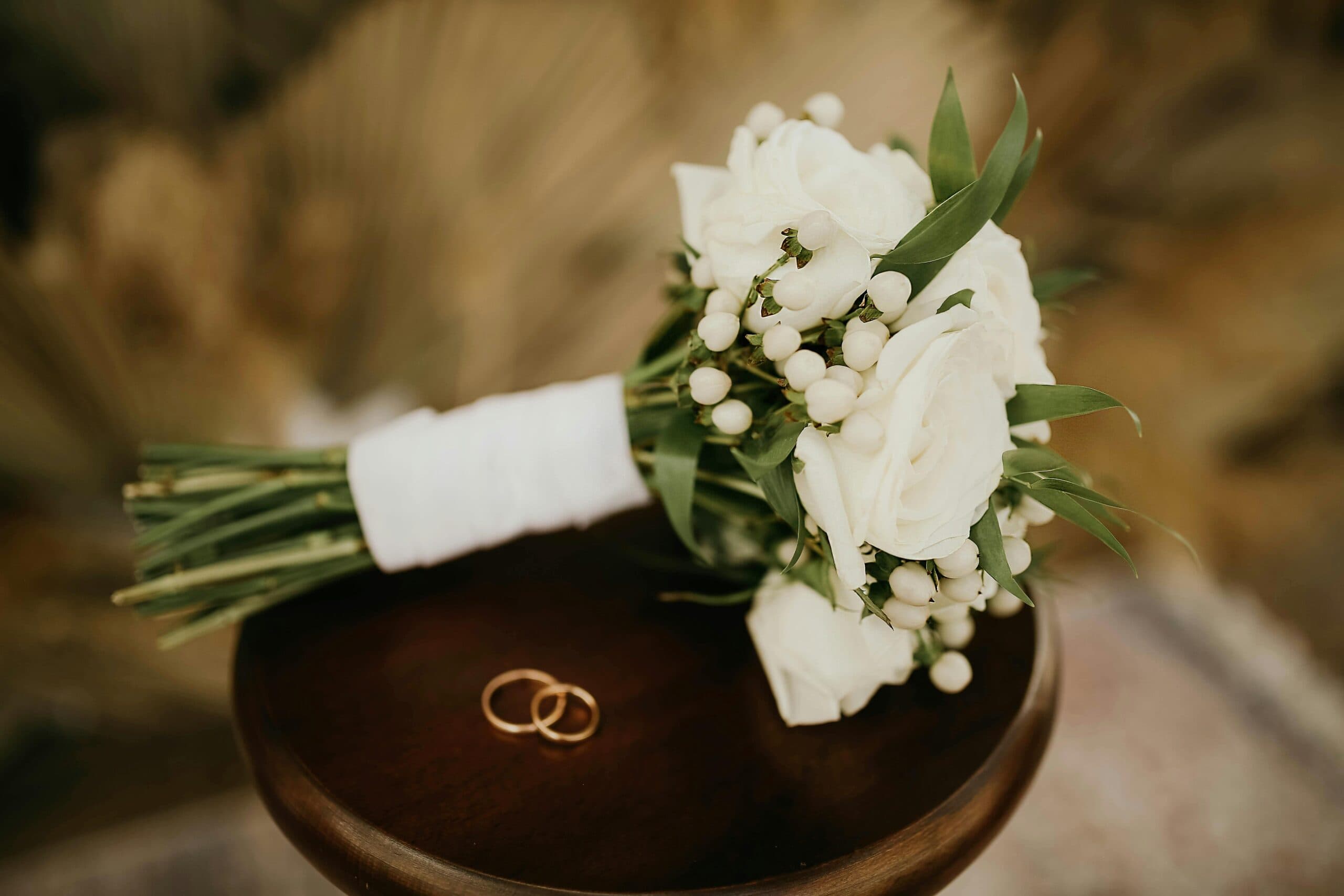 anlamlarina gore gelin cicekleri gul