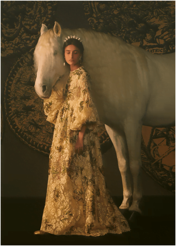 Bir Tarot Şatosu’nda Haute Couture Bir Tarot Şatosu’nda Haute Couture