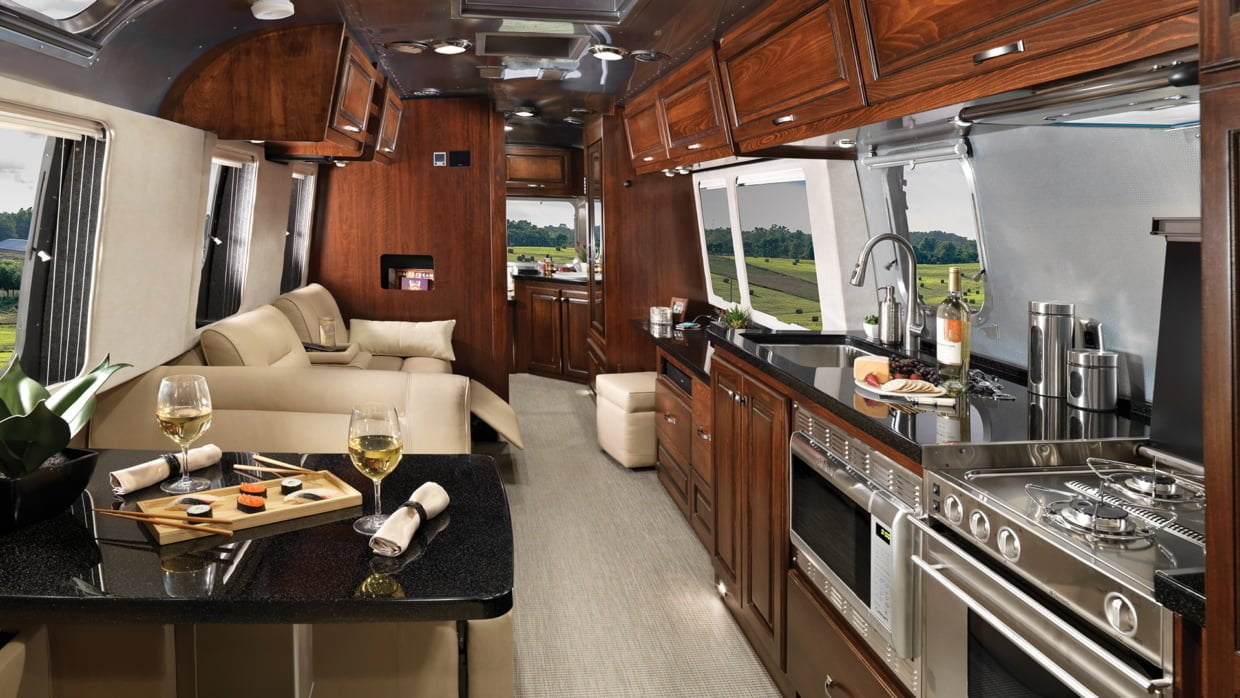 İkonik Airstream Karavanları