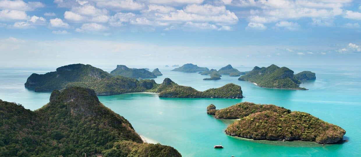 The Ocean: Life and Livelihoods The Ocean: Life and Livelihoods
