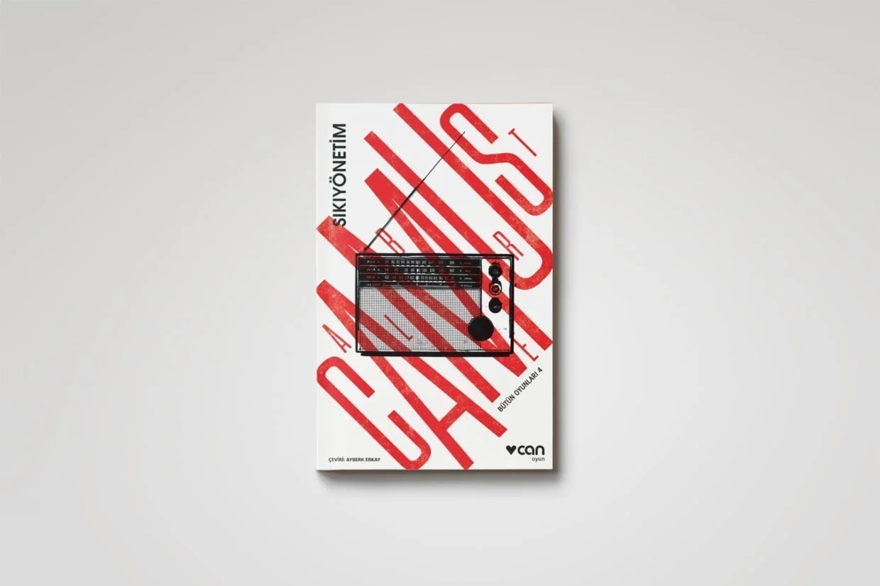 Utku Lomlu ile Kitap Kapağı Tasarlamak Üzerine Utku Lomlu Ile Kitap Kapağı Tasarlamak Üzerine