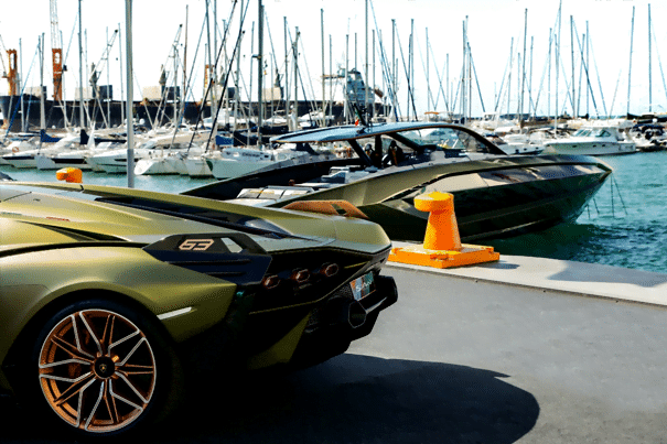 Lamborghini ile Yarış Deneyimi Bu Kez Sularda