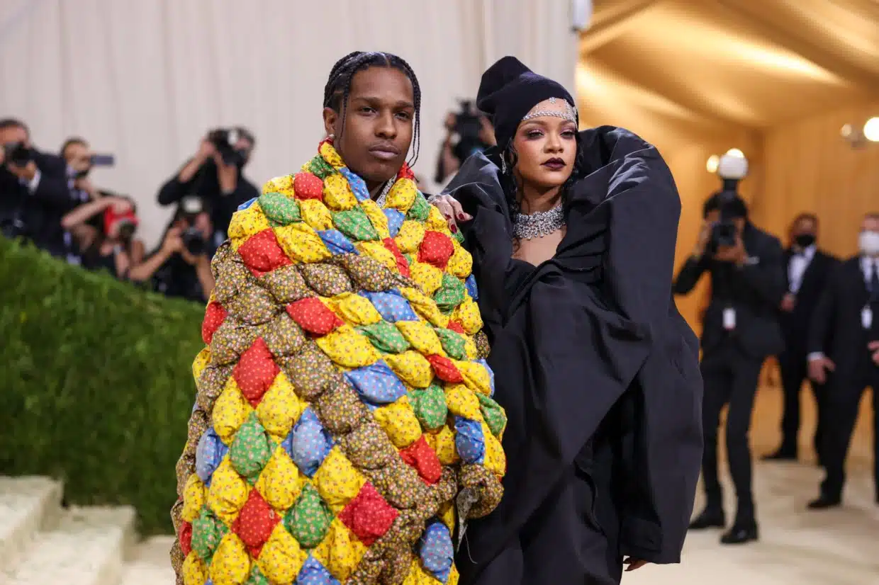 2021 MET Gala’nın En Ezberbozan Kıyafetleri 2021 Met Gala’nın En Ezberbozan Kıyafetleri