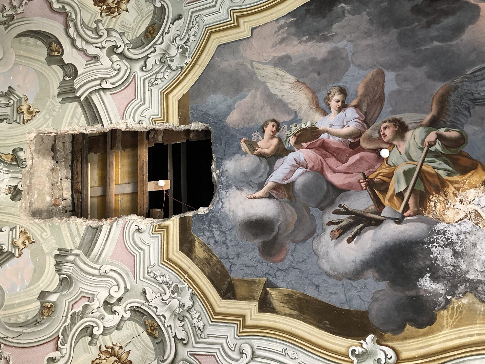 Bomonti'de Sanat Dalgası