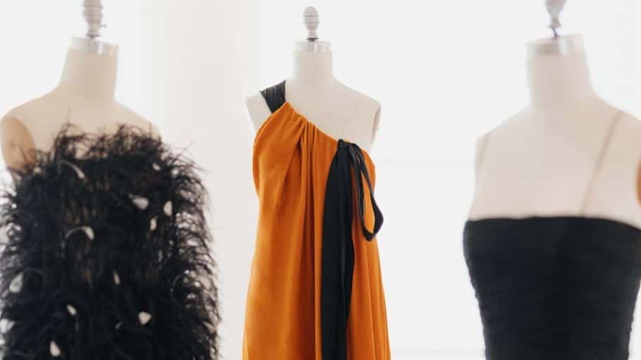 Oscar de la Renta Enters into the Resale Market