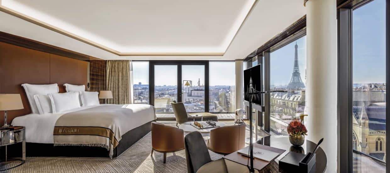 Paris’in Yeni Mücevheri Paris’in Yeni Mücevheri
