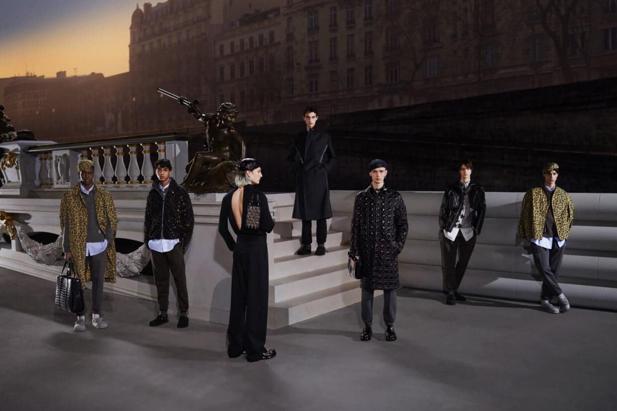Zamansızlığa Bir Saygı Duruşu: Dior Men’s 2022-23 Kış Koleksiyonu Zamansızlığa Bir Saygı Duruşu: Dior Men’s 2022-23 Kış Koleksiyonu