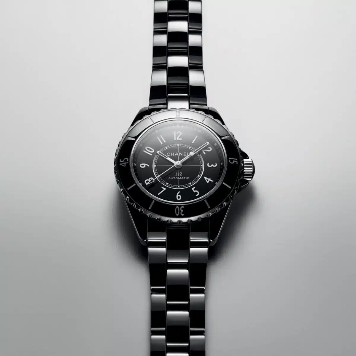 Watches and Wonders 2022: Chanel J12 Rüzgârı Esmeye Devam Ediyor Watches and Wonders 2022: Chanel J12 Rüzgârı Esmeye Devam Ediyor