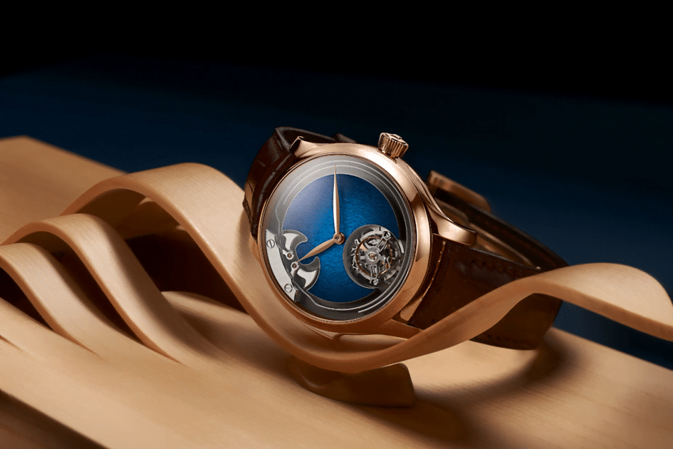 The Pure Magnificence of Blue: H. Moser & Cie. Endeavour Concept Minute Repeater Tourbillon Aqua Blue The Pure Magnificence of Blue: H. Moser & Cie. Endeavour Concept Minute Repeater Tourbillon Aqua Blue