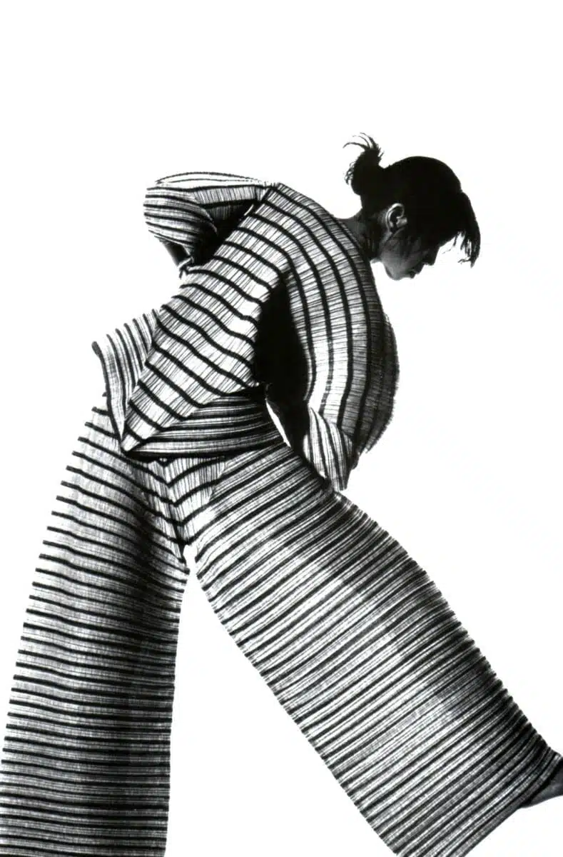 Efsanevi Japon Tasarımcı Issey Miyake’nin Ardından… Efsanevi Japon Tasarımcı Issey Miyake’nin Ardından…