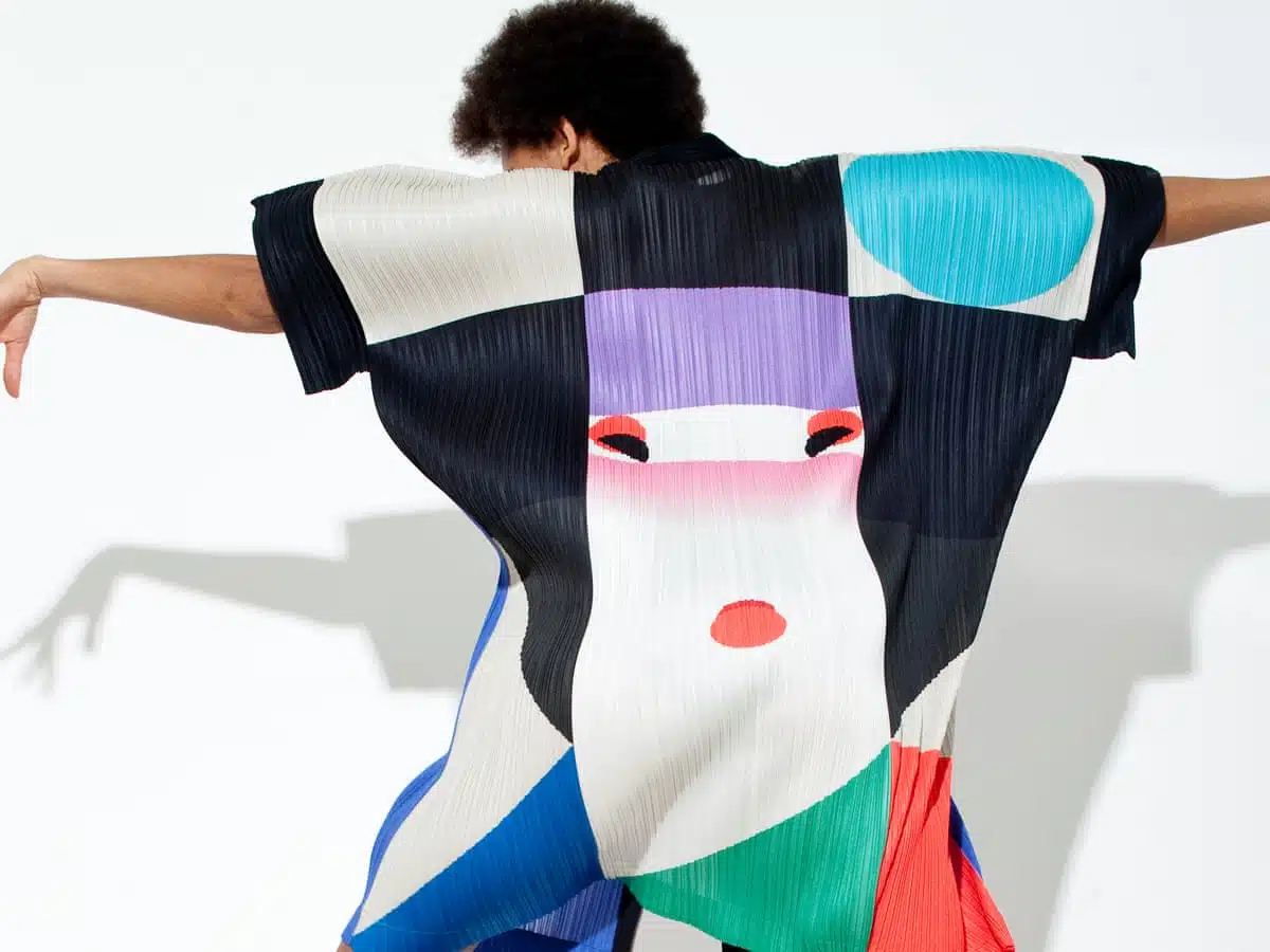 Efsanevi Japon Tasarımcı Issey Miyake’nin Ardından… Efsanevi Japon Tasarımcı Issey Miyake’nin Ardından…