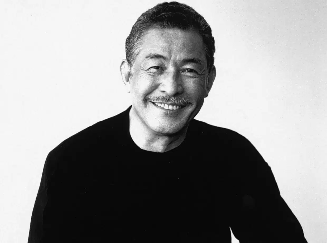 Efsanevi Japon Tasarımcı Issey Miyake’nin Ardından… Efsanevi Japon Tasarımcı Issey Miyake’nin Ardından…