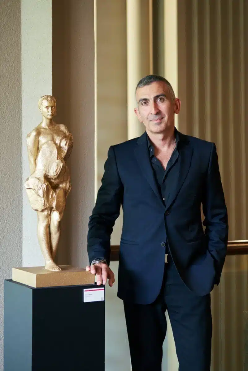 Grand Hyatt İstanbul Genel Müdürü Rufat Babayev’in Bir Günü Grand Hyatt İstanbul Genel Müdürü Rufat Babayev’in Bir Günü